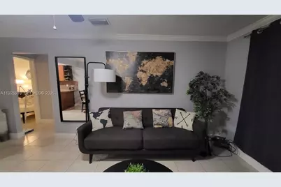 420 56th St #422, West Palm Beach, FL 33407 - Photo 5