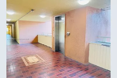 17530 NW 68th Ave #C2007, Hialeah, FL 33015 - Photo 15