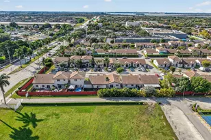 18615 NW 84th Pl., Hialeah, FL 33015 - Photo 43