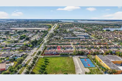 18615 NW 84th Pl #103-1, Hialeah, FL 33015 - Photo 41