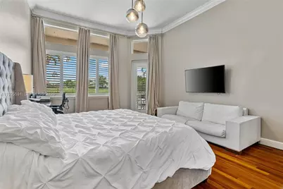 2706 Oakmont, Weston, FL 33332 - Photo 9