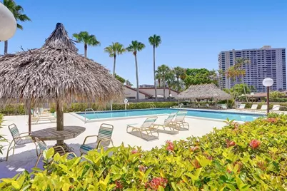 2621 S Parkview Dr, Hallandale Beach, FL 33009 - Photo 35