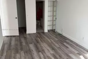 13499 Biscayne Blvd, North Miami, FL 33181 - Photo 9