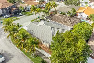 13941 SW 13th St, Miami, FL 33184 - Photo 27