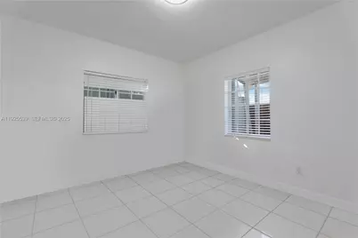 13941 SW 13th St, Miami, FL 33184 - Photo 19