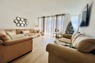 100 Bayview Dr, Sunny Isles Beach, FL 33160 - Photo 7