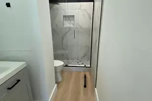 2350 NE 135th St, North Miami, FL 33181 - Photo 7