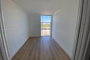 2350 NE 135th St, North Miami, FL 33181 - Photo 9