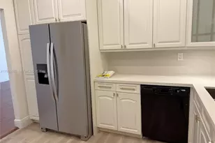 55 Ocean Ln Dr, Key Biscayne, FL 33149 - Photo 7