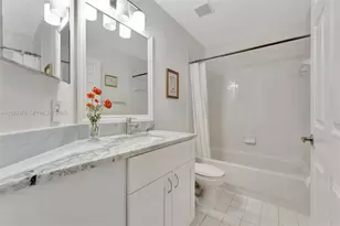 16103 Opal Creek Dr, Weston, FL 33331 - Photo 17