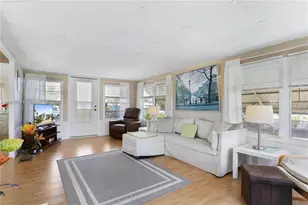 8616 SW 16th Pl, Davie, FL 33324 - Photo 5