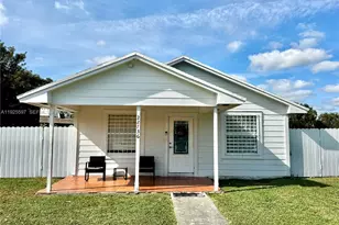 22736 SW 114th Pl, Miami, FL 33170 - Photo 1