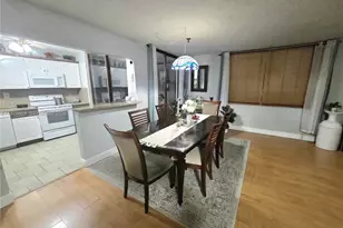 661 NE 195th St, Miami, FL 33179 - Photo 11