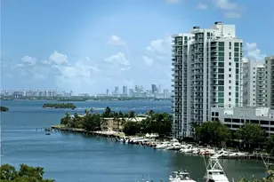 7904 West Dr, North Bay Village, FL 33141 - Photo 17