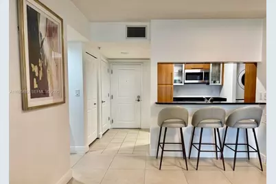 610 W Las Olas Blvd #1220N, Fort Lauderdale, FL 33312 - Photo 3