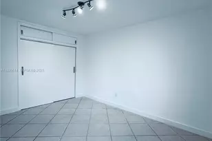 1150 Euclid Ave, Miami Beach, FL 33139 - Photo 7