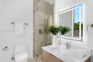 3551 Crystal Ct, Miami, FL 33133 - Photo 23