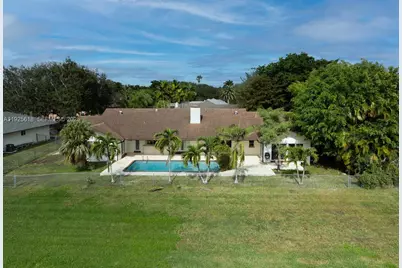 7860 SW 173rd Ter, Palmetto Bay, FL 33157 - Photo 39