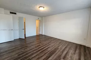 4164 Inverrary Dr, Lauderhill, FL 33319 - Photo 3