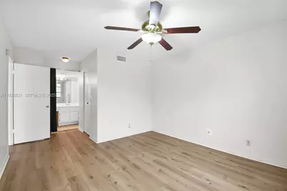 10501 W Broward Blvd #304, Plantation, FL 33324 - Photo 27