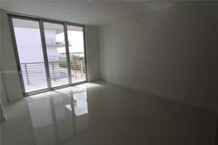 7875 NW 107th Ave, Doral, FL 33178 - Photo 5