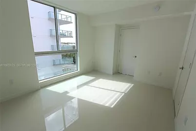 7875 NW 107th Ave #519, Doral, FL 33178 - Photo 9