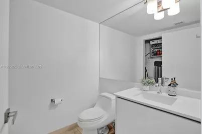 17555 Collins Ave #704, Sunny Isles Beach, FL 33160 - Photo 23