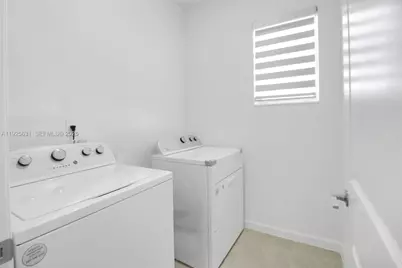 879 SE 26th Ter, Homestead, FL 33035 - Photo 29