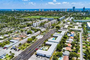 1050 Atlantic Shores Blvd, Hallandale Beach, FL 33009 - Photo 21