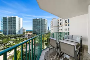 19900 E Country Club Dr, Aventura, FL 33180 - Photo 15