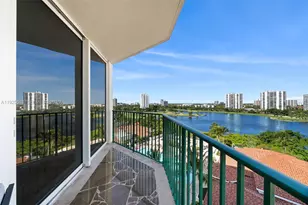 19900 E Country Club Dr, Aventura, FL 33180 - Photo 13