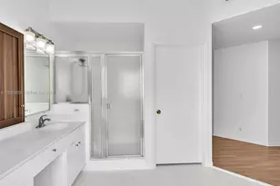 255 Somerset Way, Weston, FL 33326 - Photo 27