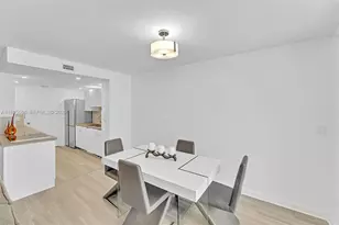 430 Golden Isles Dr, Hallandale Beach, FL 33009 - Photo 15