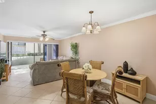 2379 SW 15th St, Deerfield Beach, FL 33442 - Photo 13