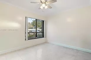 2379 SW 15th St, Deerfield Beach, FL 33442 - Photo 35