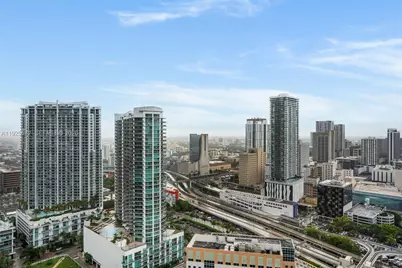 31 SE 5th St #3921, Miami, FL 33131 - Photo 53