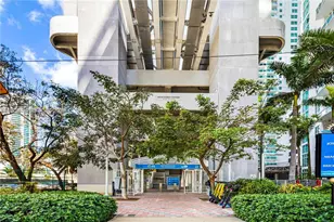31 SE 5th St, Miami, FL 33131 - Photo 59