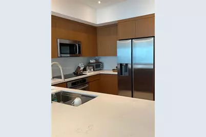 31 SE 5th St #3921, Miami, FL 33131 - Photo 11