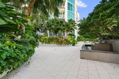 110 Washington Ave #2309, Miami Beach, FL 33139 - Photo 31