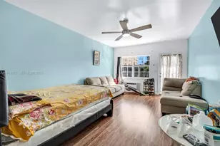 635 8th St, Miami Beach, FL 33139 - Photo 7