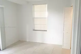 8940 NE 8th Ave, Miami, FL 33138 - Photo 31