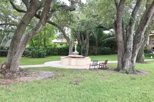 8940 NE 8th Ave, Miami, FL 33138 - Photo 43