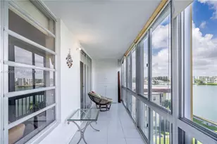 2999 Point E Dr, Aventura, FL 33160 - Photo 21