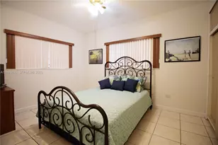 1140 NE 204th St, Miami, FL 33179 - Photo 25