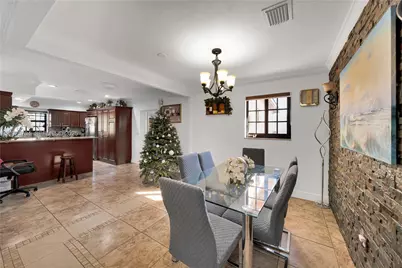 9940 SW 72nd St, Miami, FL 33173 - Photo 17