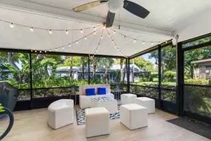 371 Fairway Cir, Weston, FL 33326 - Photo 7