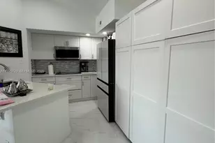 12650 Vista Isles Dr, Sunrise, FL 33325 - Photo 11