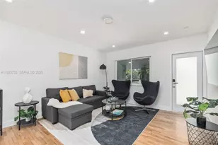 260 NE 46th St, Miami, FL 33137 - Photo 7