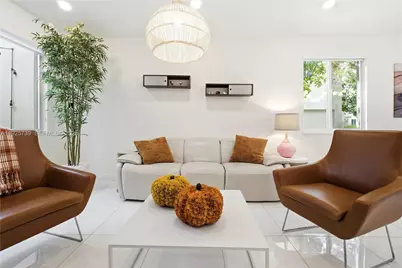 6611 NW 102nd Path, Doral, FL 33178 - Photo 17