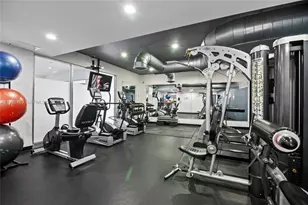 401 Golden Isles Dr, Hallandale Beach, FL 33009 - Photo 29